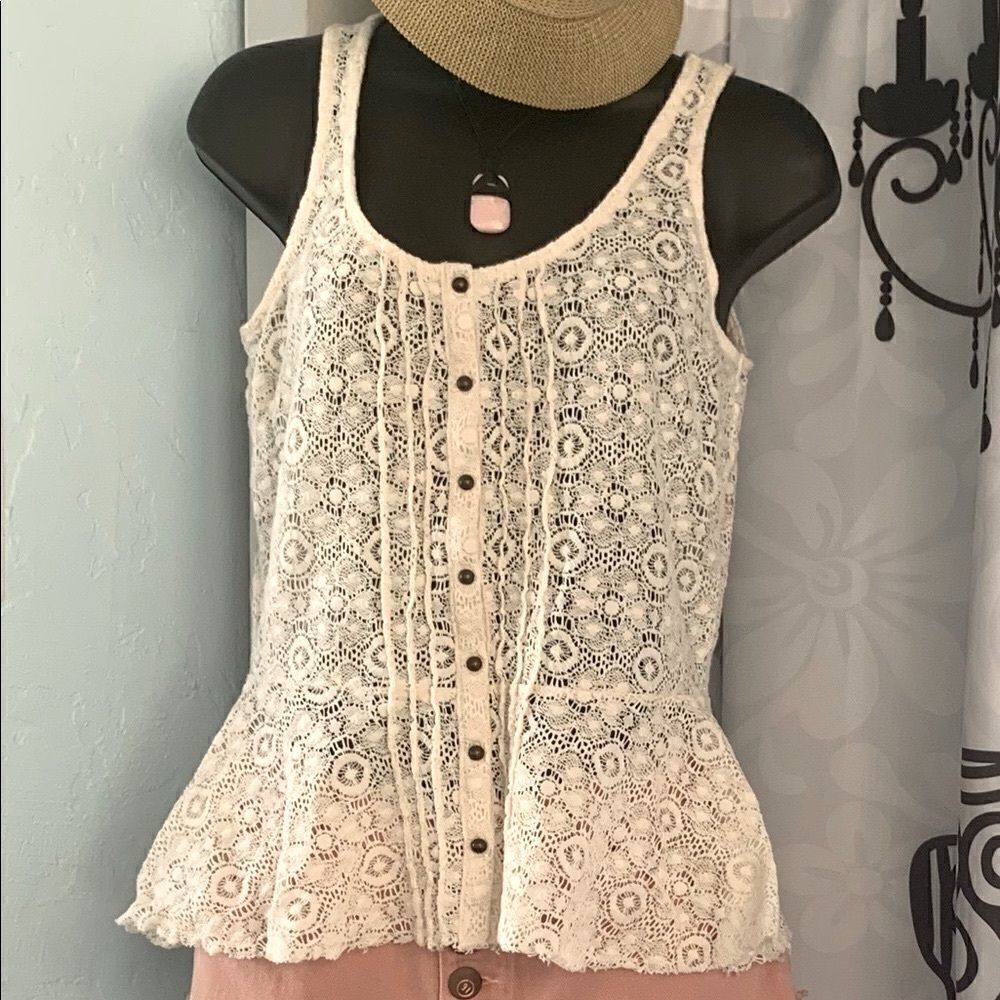 Arizona Jean Co cream tank top Size Medium